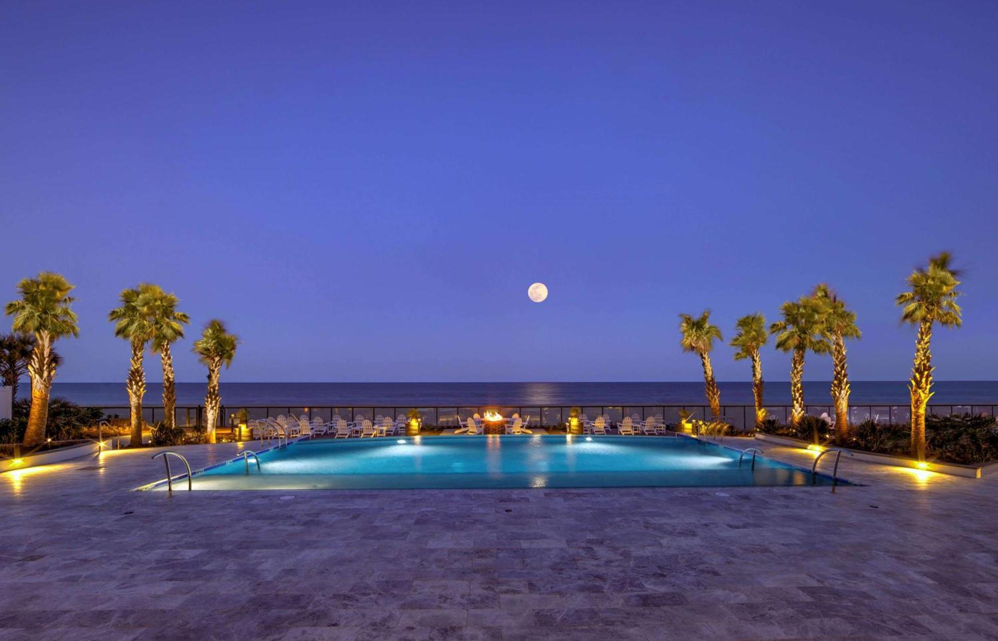 Embassy By Hilton Virginia Oceanfront Resort