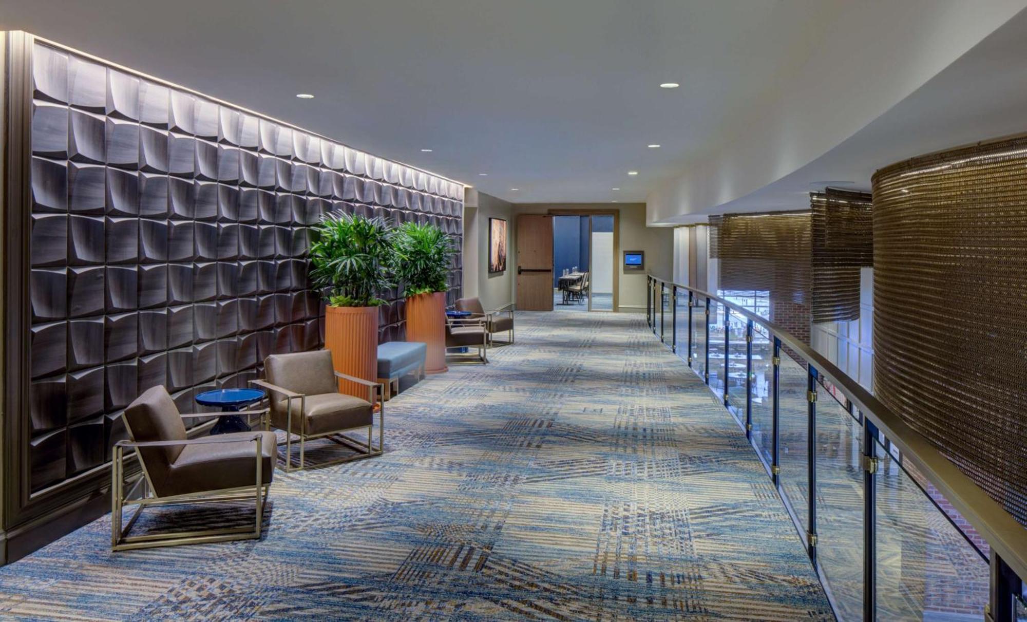Embassy By Hilton Virginia Oceanfront Resort 4*