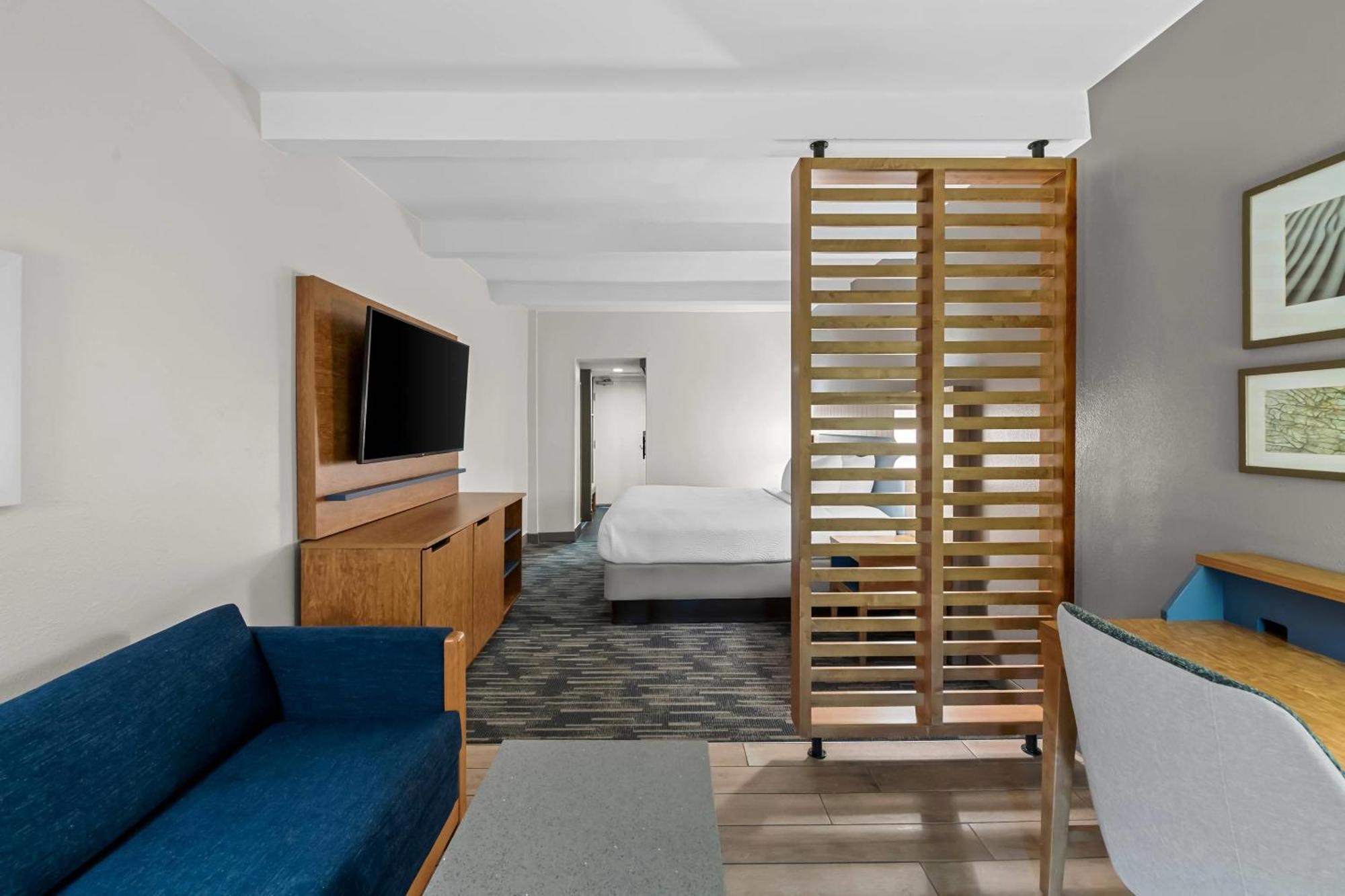 Country & By Radisson, Virginia Oceanfront , Va Hotel Virginia Beach