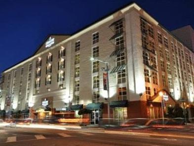 Country & By Radisson, Virginia Oceanfront , Va 3*
