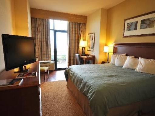 Country & By Radisson, Virginia Oceanfront , Va 3* Virginia Beach
