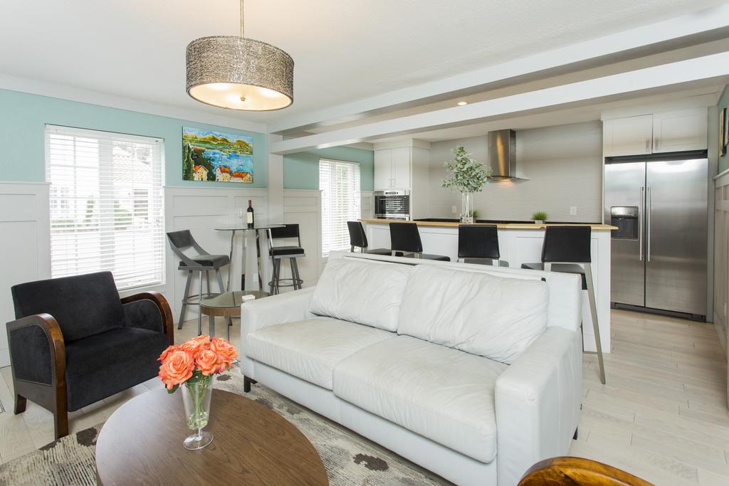 Plaza 2700 Luxury Beach Suites * Virginia Beach