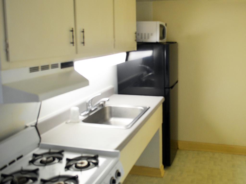 Cerca Del Mar Motel 2*