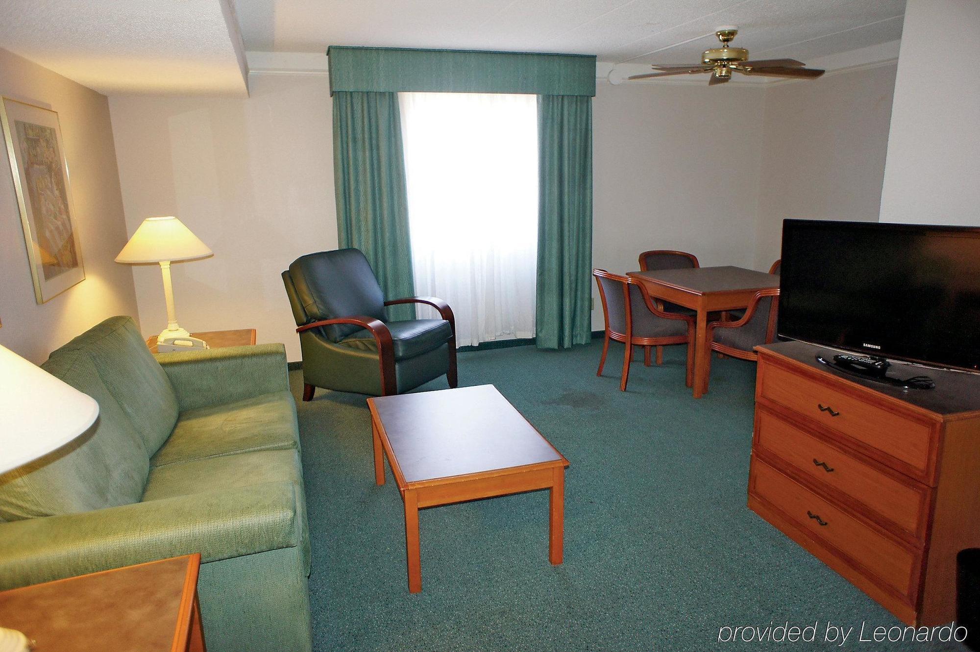 Hotel La Quinta By Wyndham Norfolk Virginia
