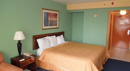 Ocean Side Hotel