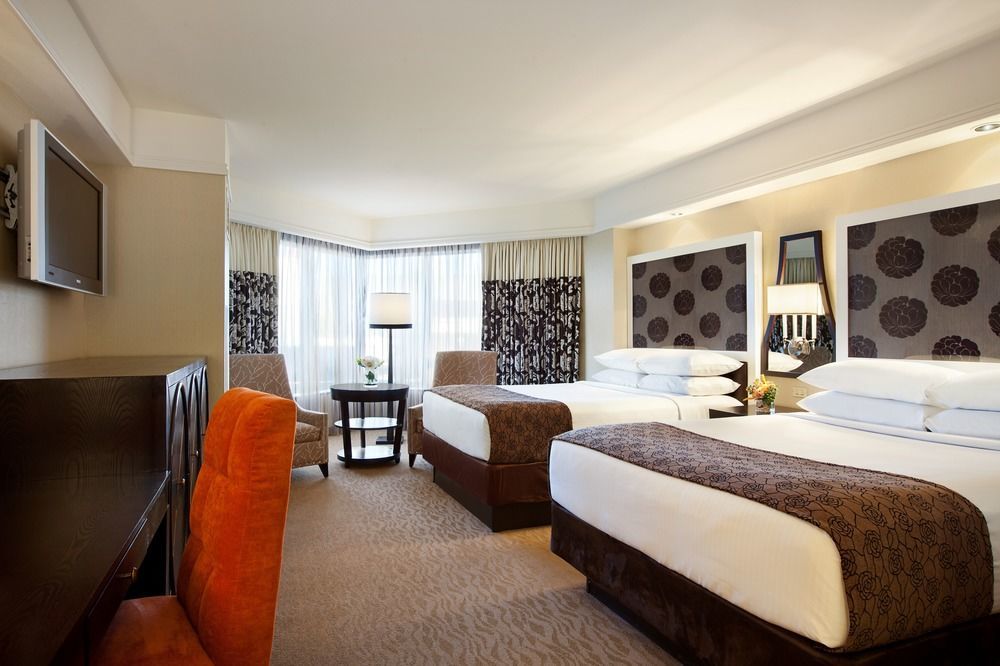 Hotel Sheraton Oceanfront 3*