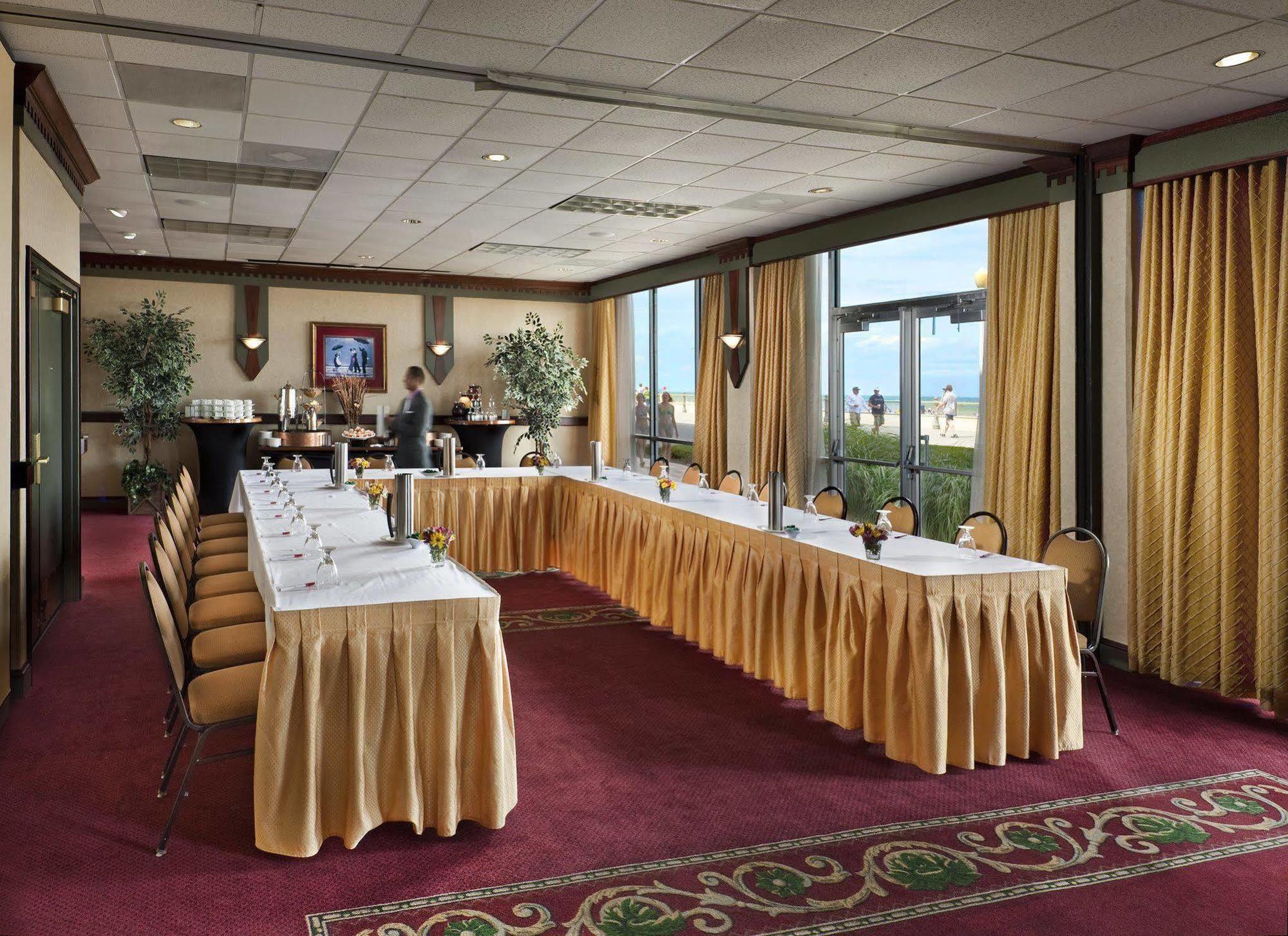 Hotel Doubletree By Hilton Oceanfront