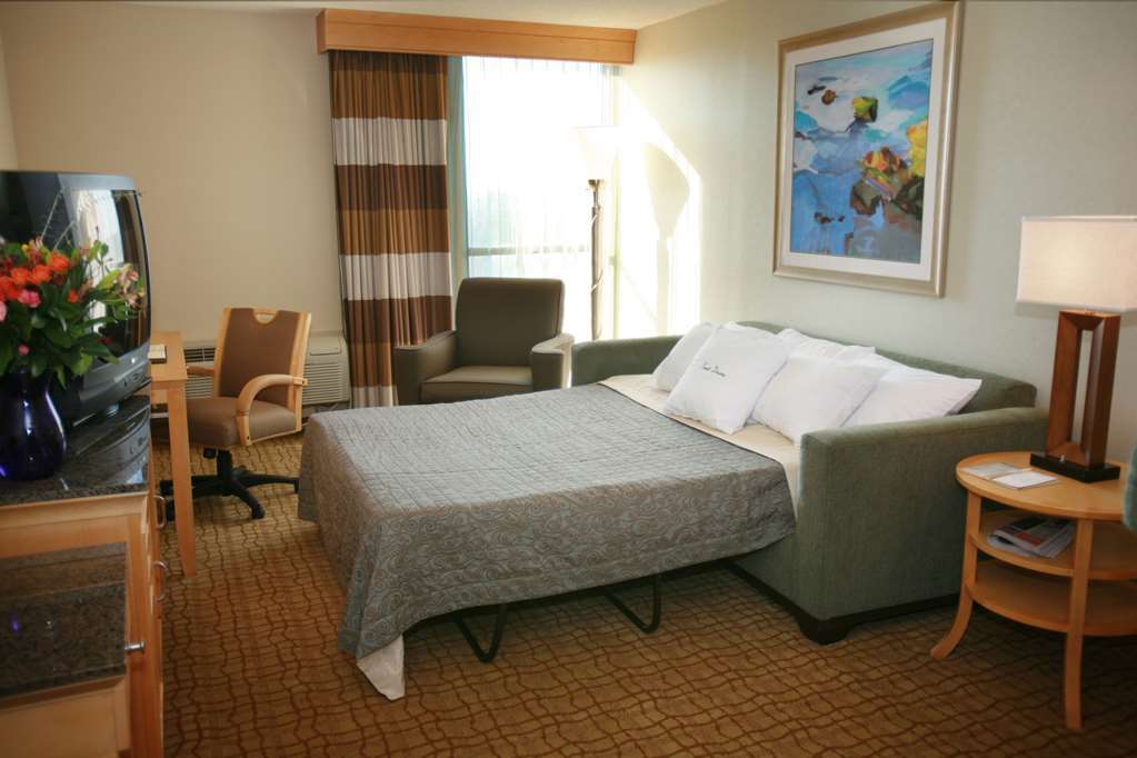 Doubletree By Hilton Virginia