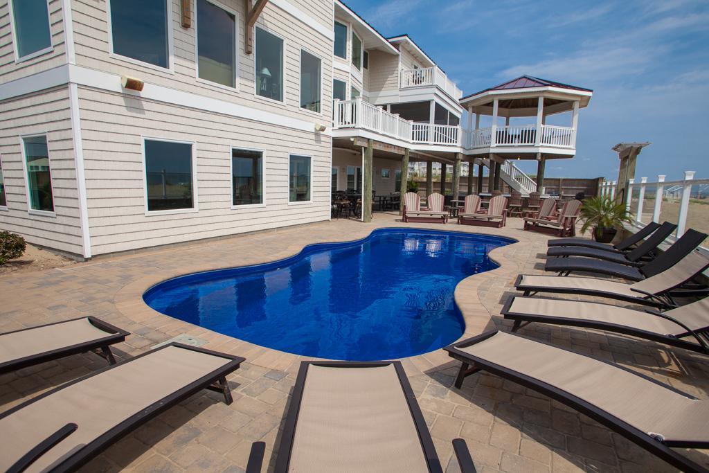 Aria * Virginia Beach