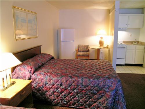 Sunshine Inn & Suites Virginia Beach