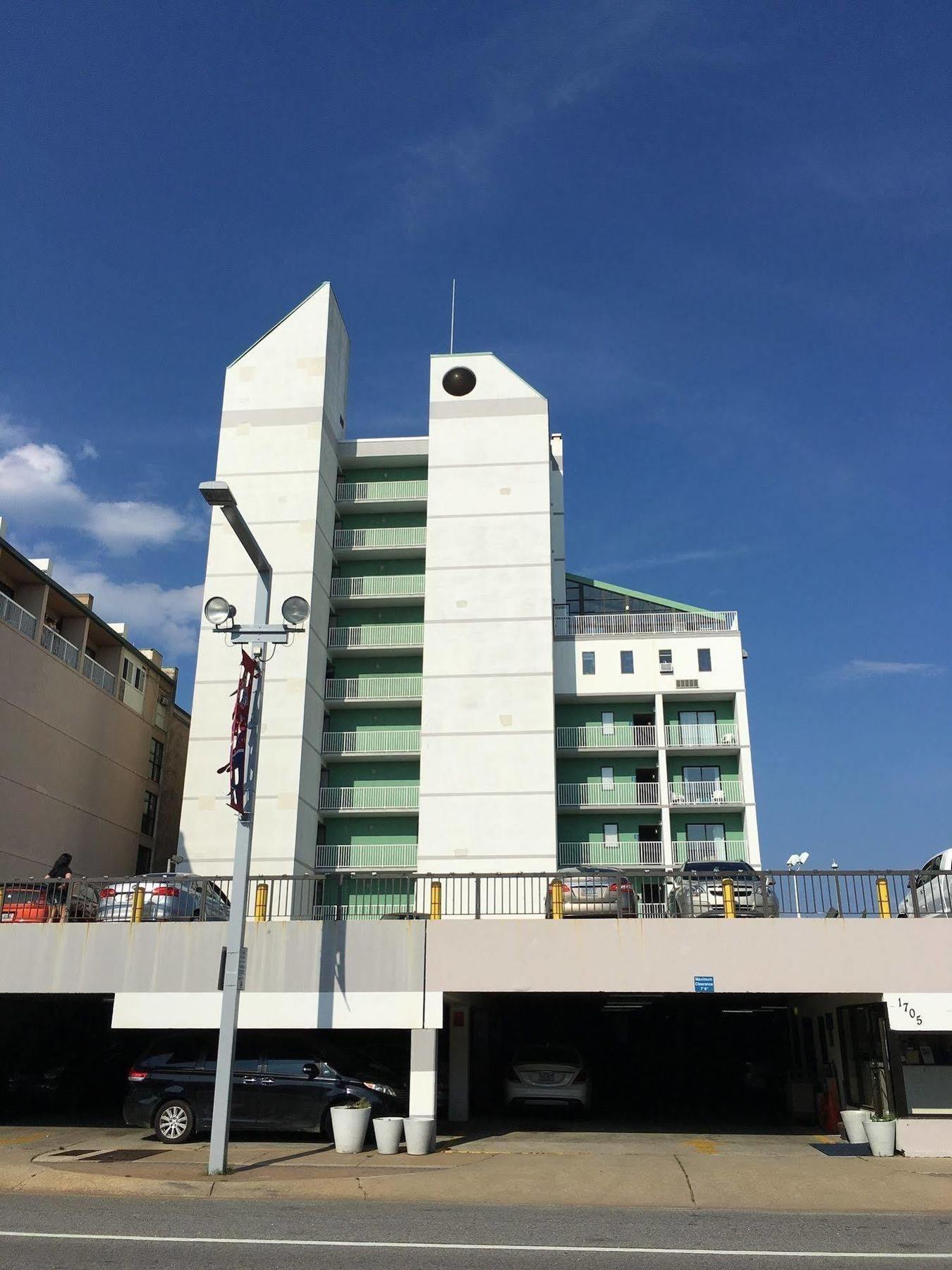 Sun & Oceanfront Hotel