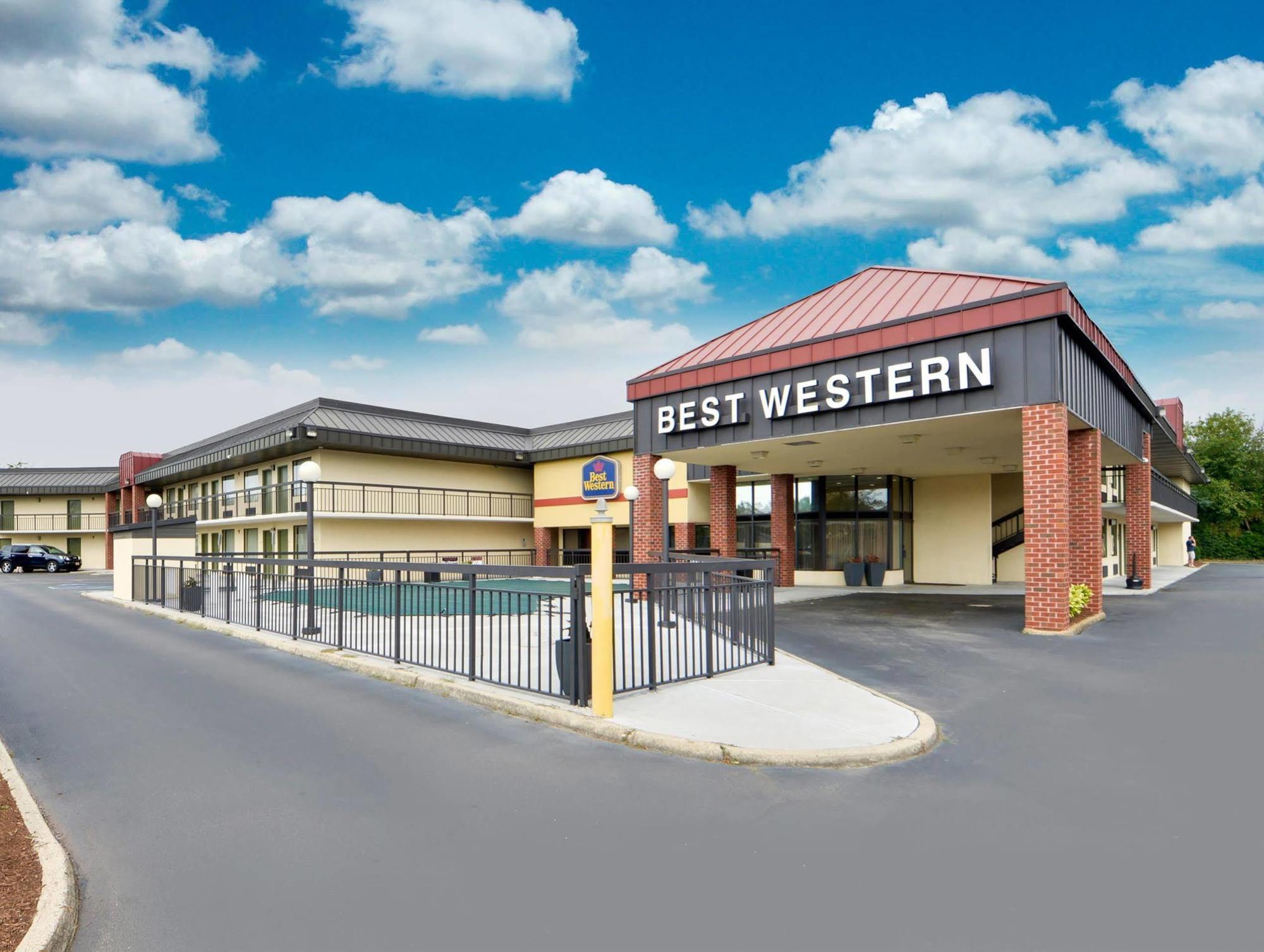 Best Western Center Hotel 3*