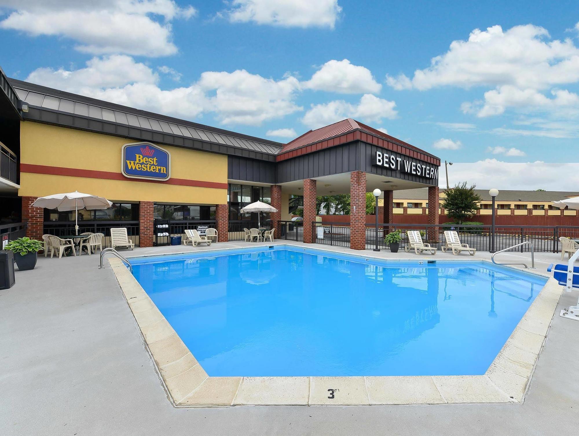 Best Western Center 3*