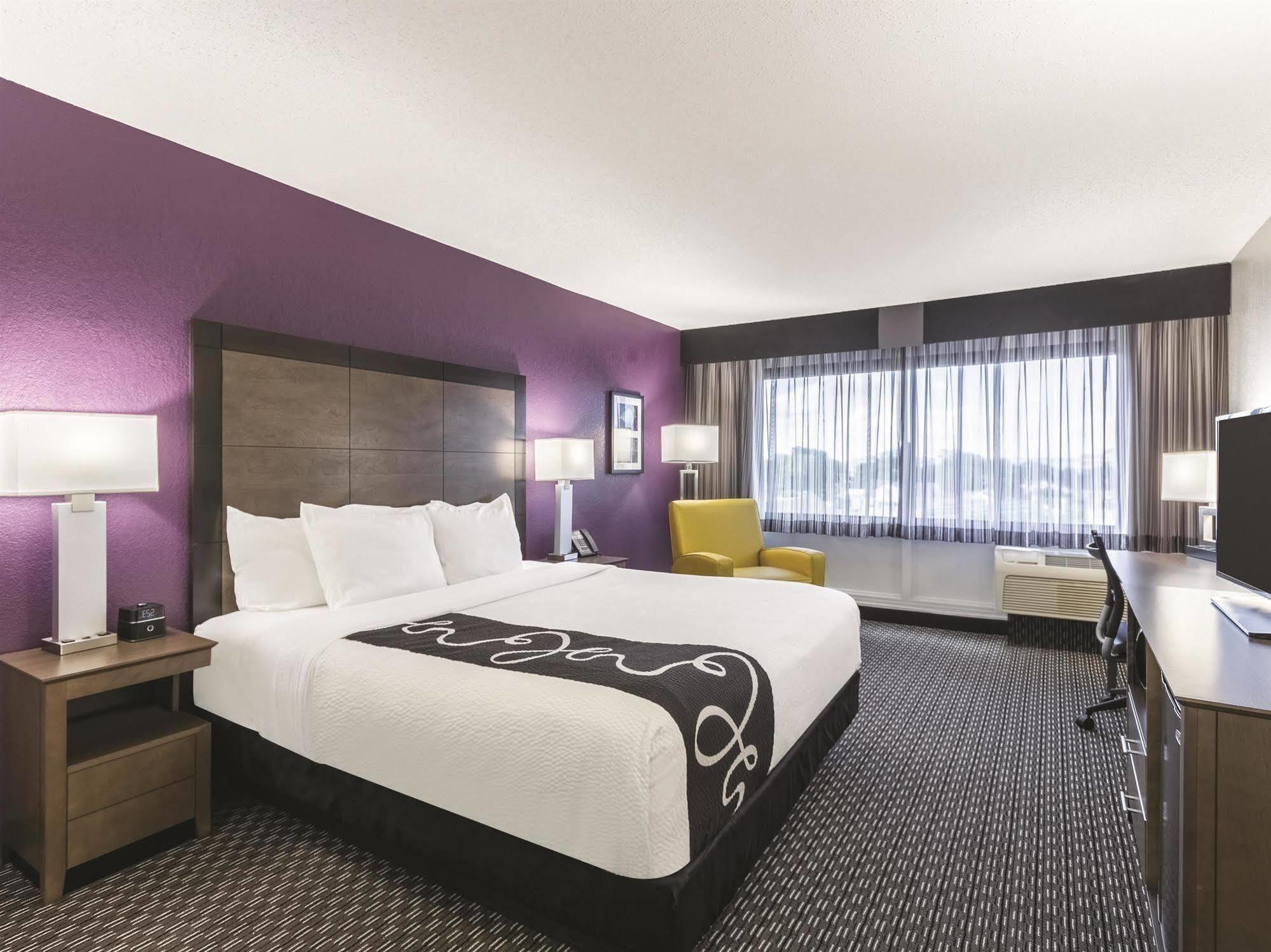 La Quinta By Wyndham Virginia Hotel 3*
