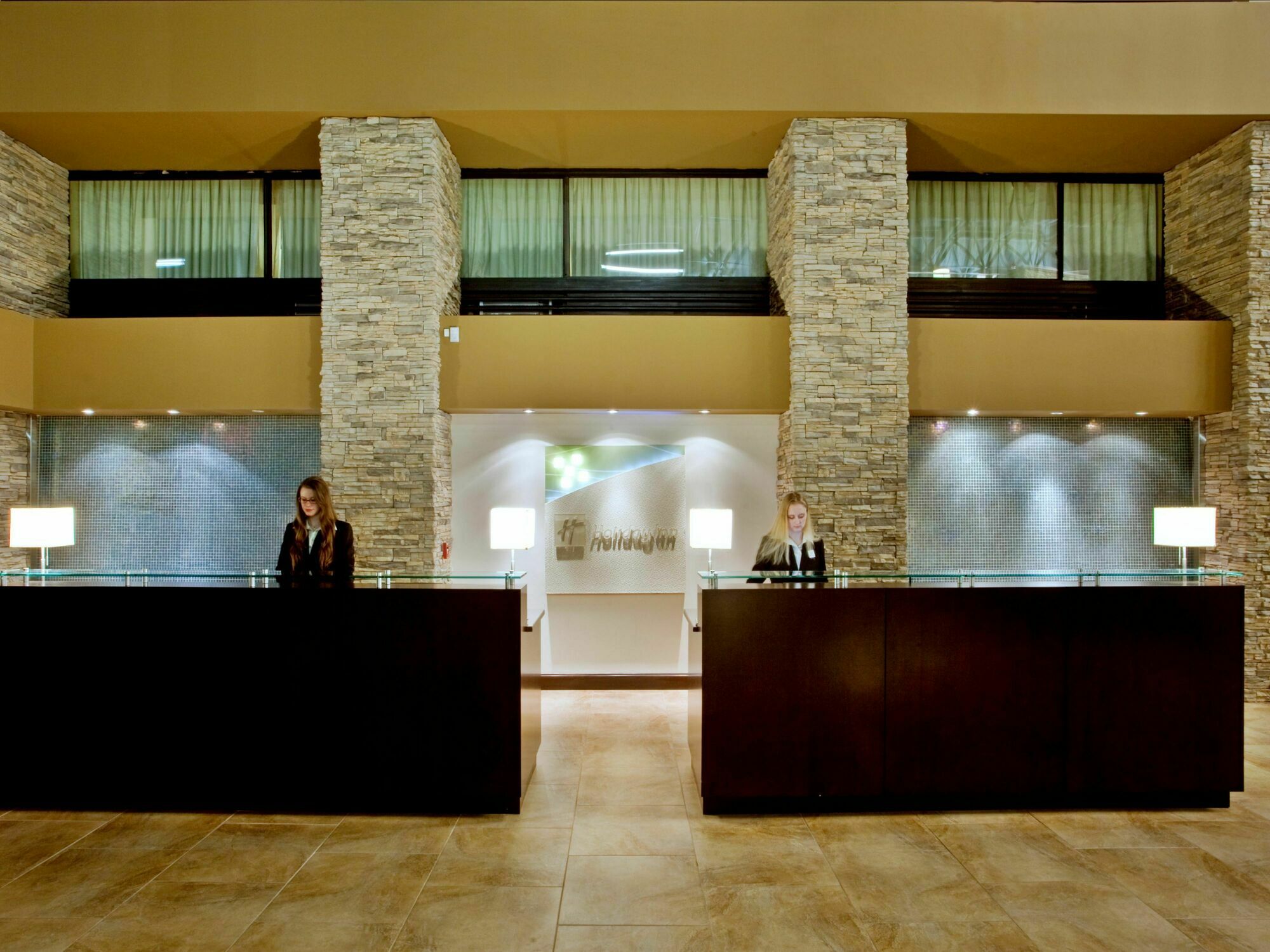 Virginia - Norfolk By Ihg 4*