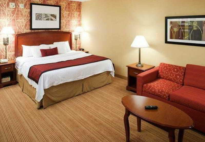 Courtyard Virginia Oceanfront / North 37th Street 3* Virginia Beach
