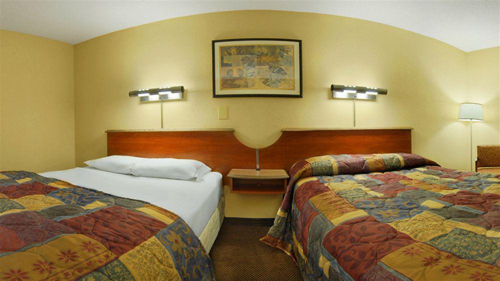 Motel Red Roof Virginia Beach-norfolk Airport 2*