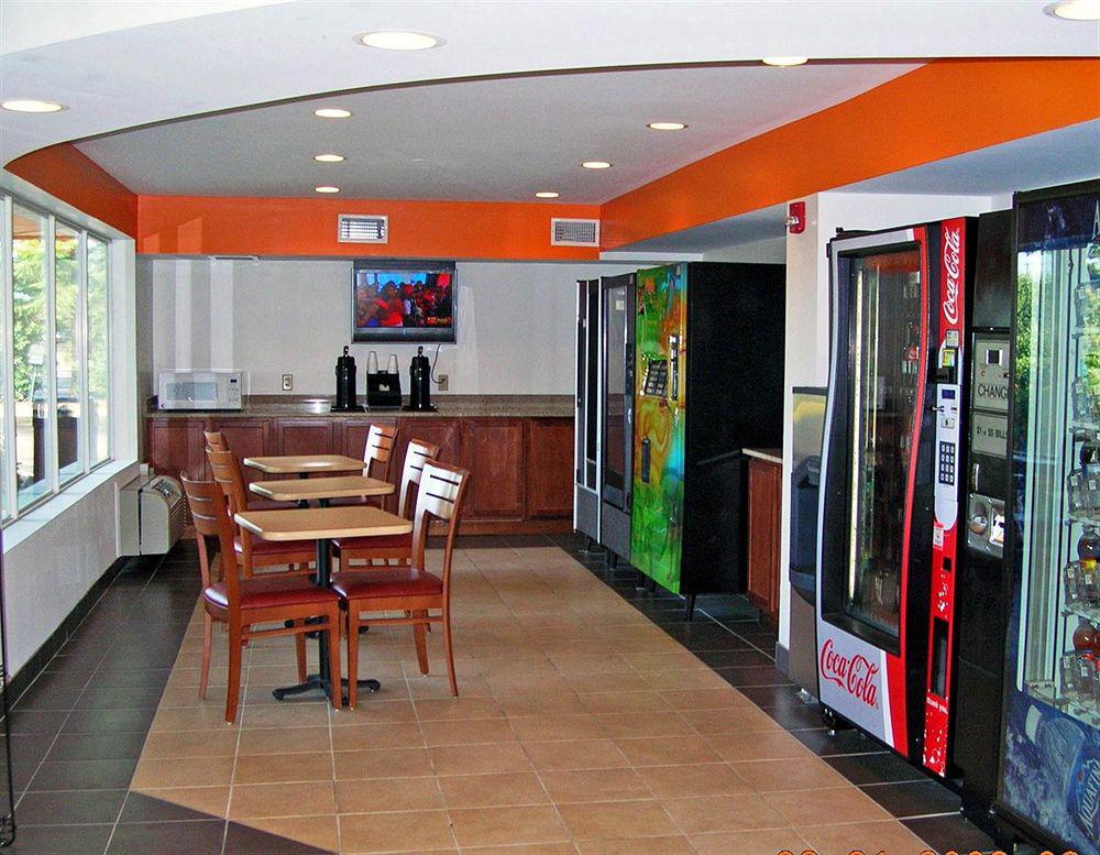 6 Virginia Hotel