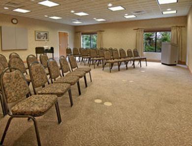 Fairfield & By Marriott Virginia Beach/norfolk Airport Hotel