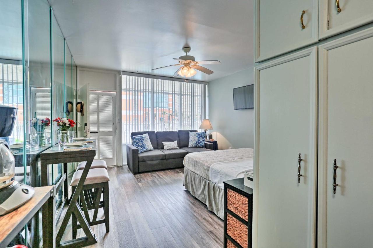 Virginia With Balcony And Pool View! * Virginia Beach