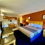 Breeze Inn & Suites, Virginia Beach