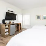 Inn At Old Beach