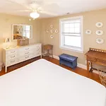 Conch Shell Cottage - North End Vb