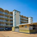 Surestay Hotel By Best Western Virginia Beach Royal Clipper