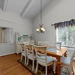 Triple Wave Rider - North End Virginia Beach - Close To Beach Access