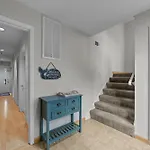 Triple Wave Rider - North End Virginia Beach - Close To Beach Access