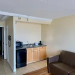 Travelodge By Wyndham Suites Virginia Beach Oceanfront