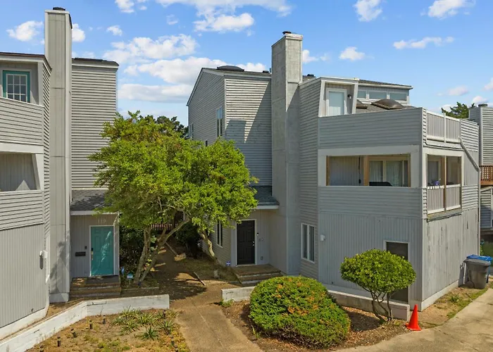 Triple Wave Rider - North End Virginia Beach - Close To Beach Access