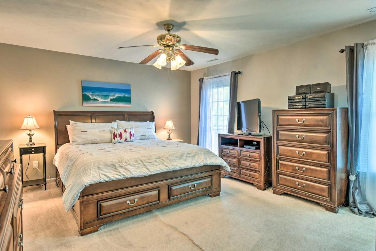 Virginia Family House Less Than 1 Mi To Golf Club!
