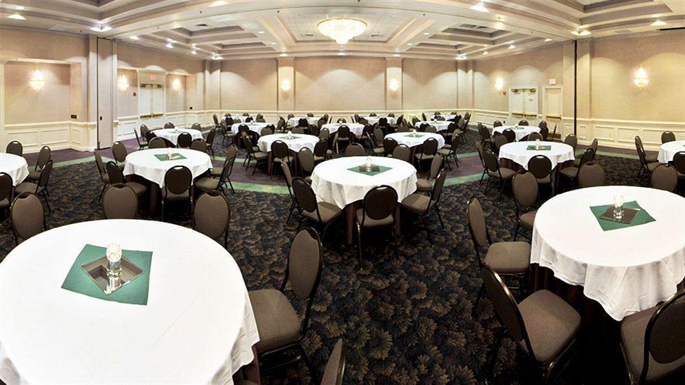 Hotel Wyndham Virginia Oceanfront