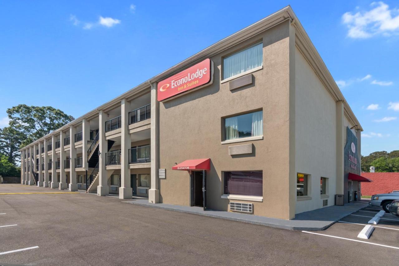 Hotel Econo & I-64 & Us 13 2*