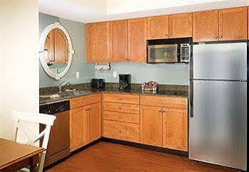 Hotel By Marriott Virginia Oceanfront Virginia Beach