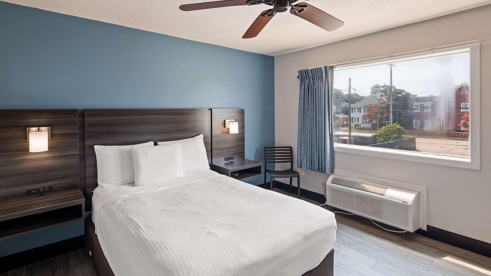 Hotel Surestay By Western Virginia Royal Clipper Virginia Beach