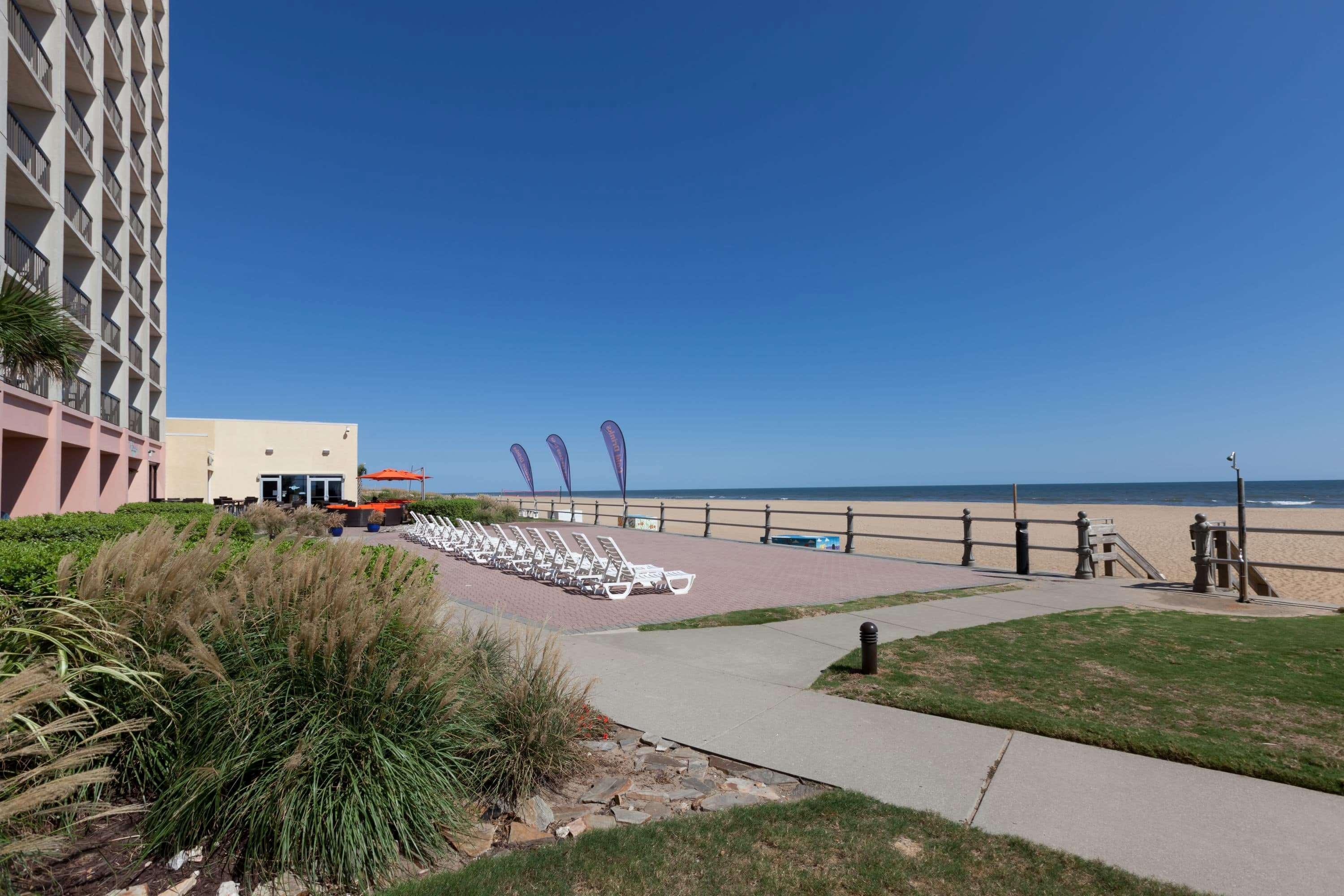 Hotel Wyndham Virginia Oceanfront 3*