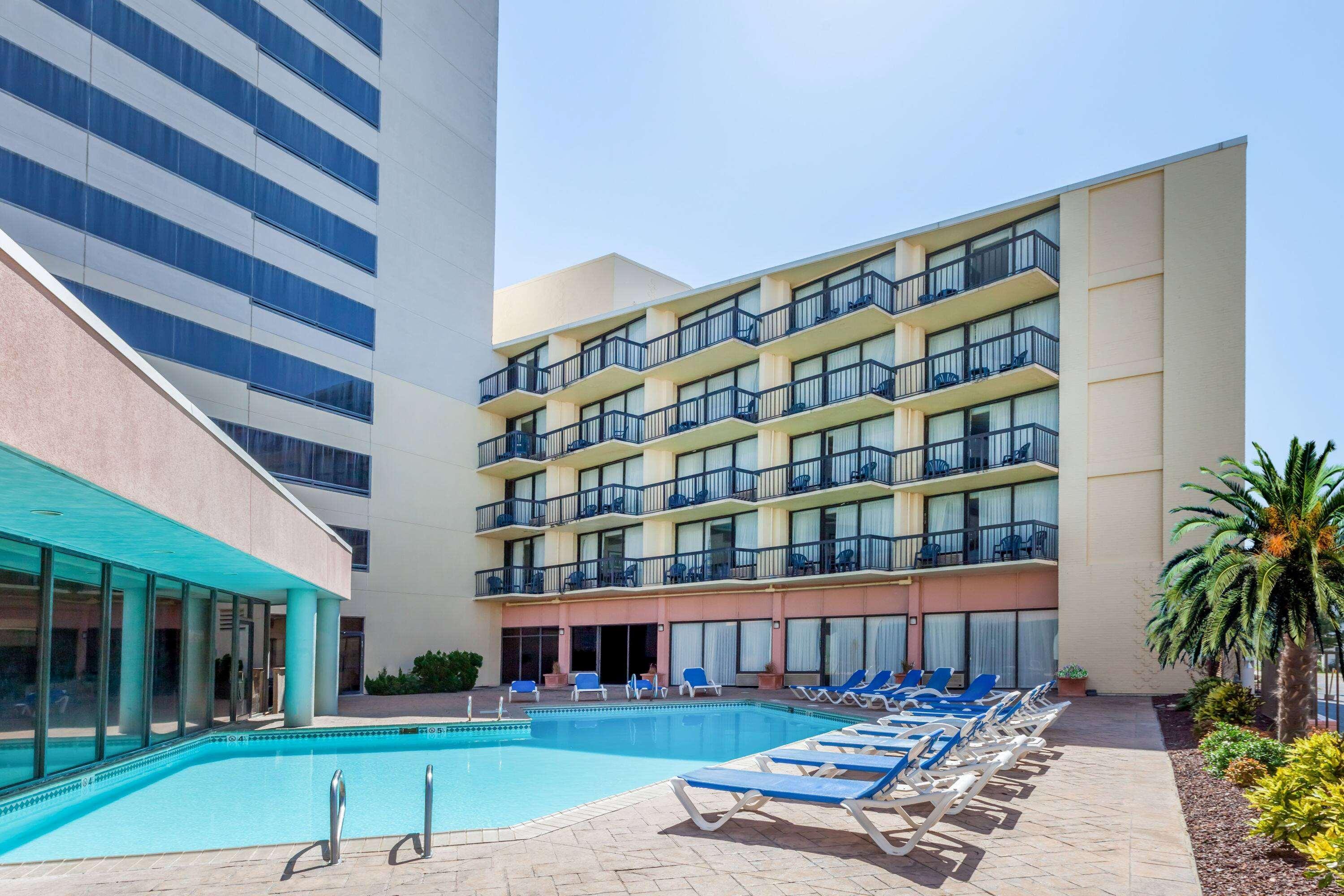 Hotel Wyndham Virginia Oceanfront
