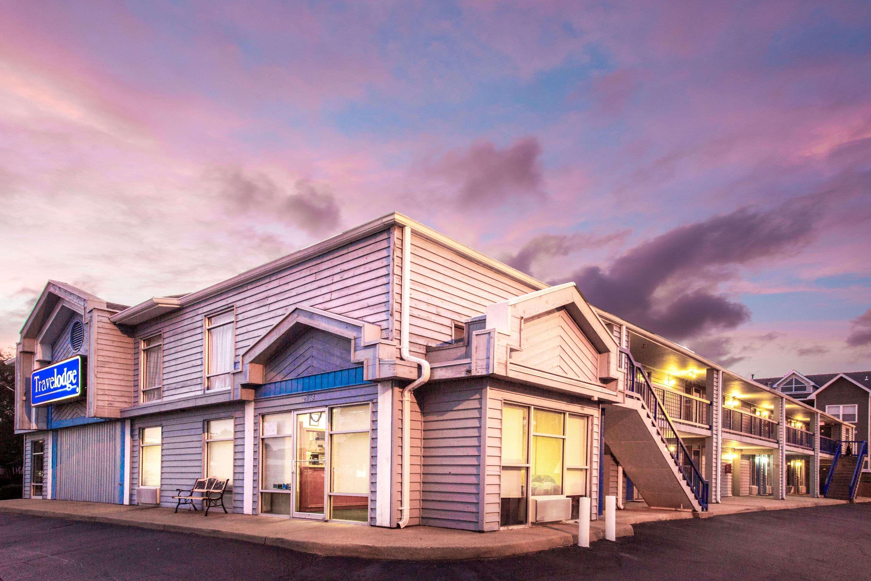 Hotel Travelodge By Wyndham Virginia Bay Virginia Beach