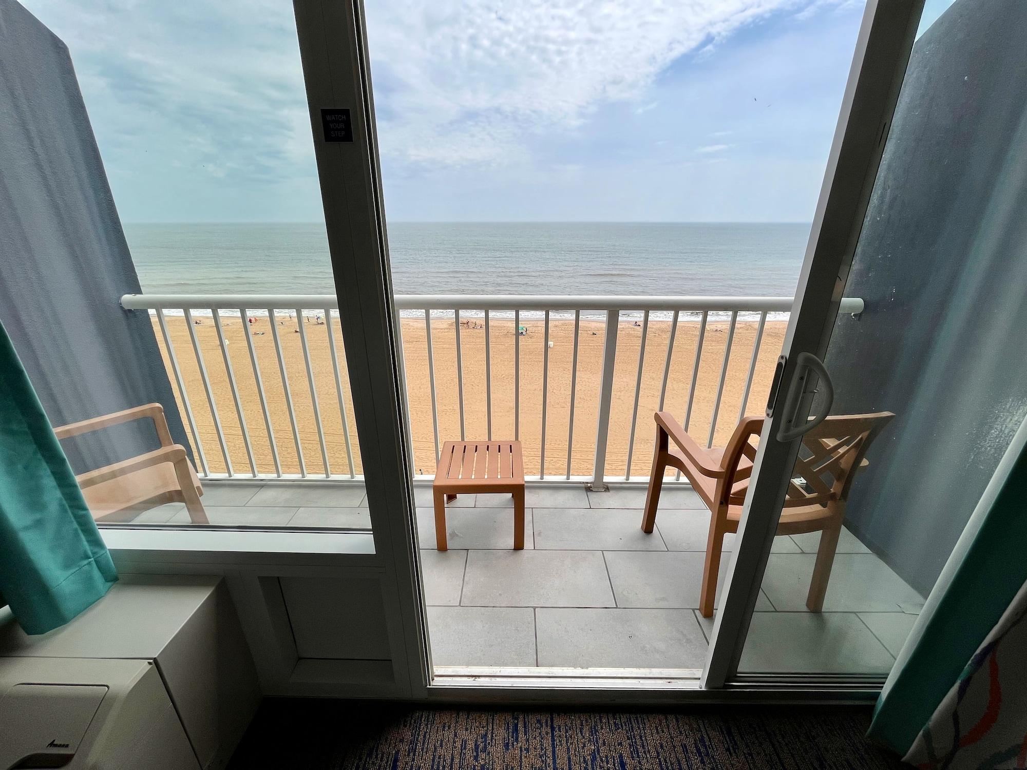 Hotel Hampton Virginia Oceanfront North 3*