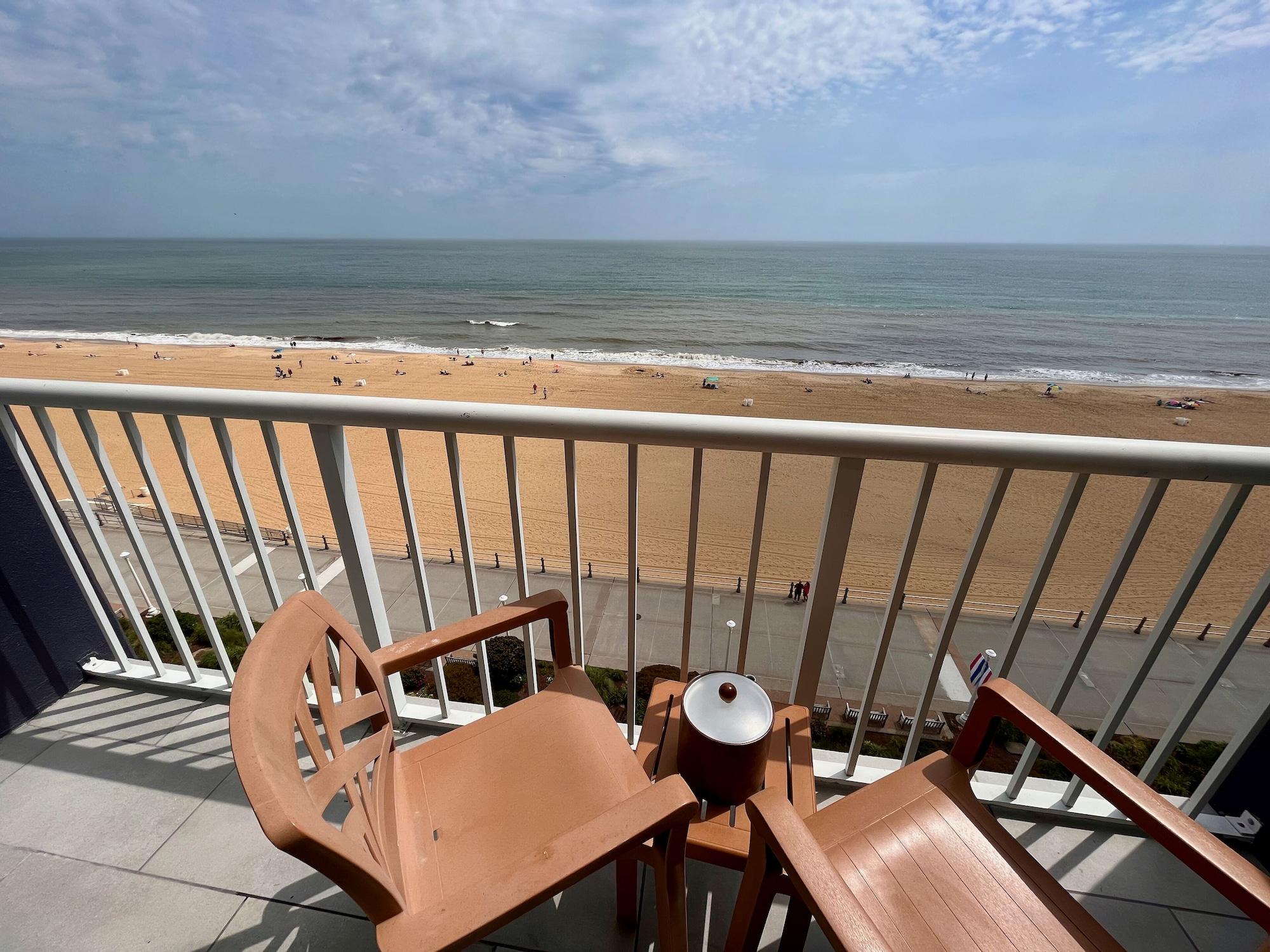 Hotel Hampton Virginia Oceanfront North 3*