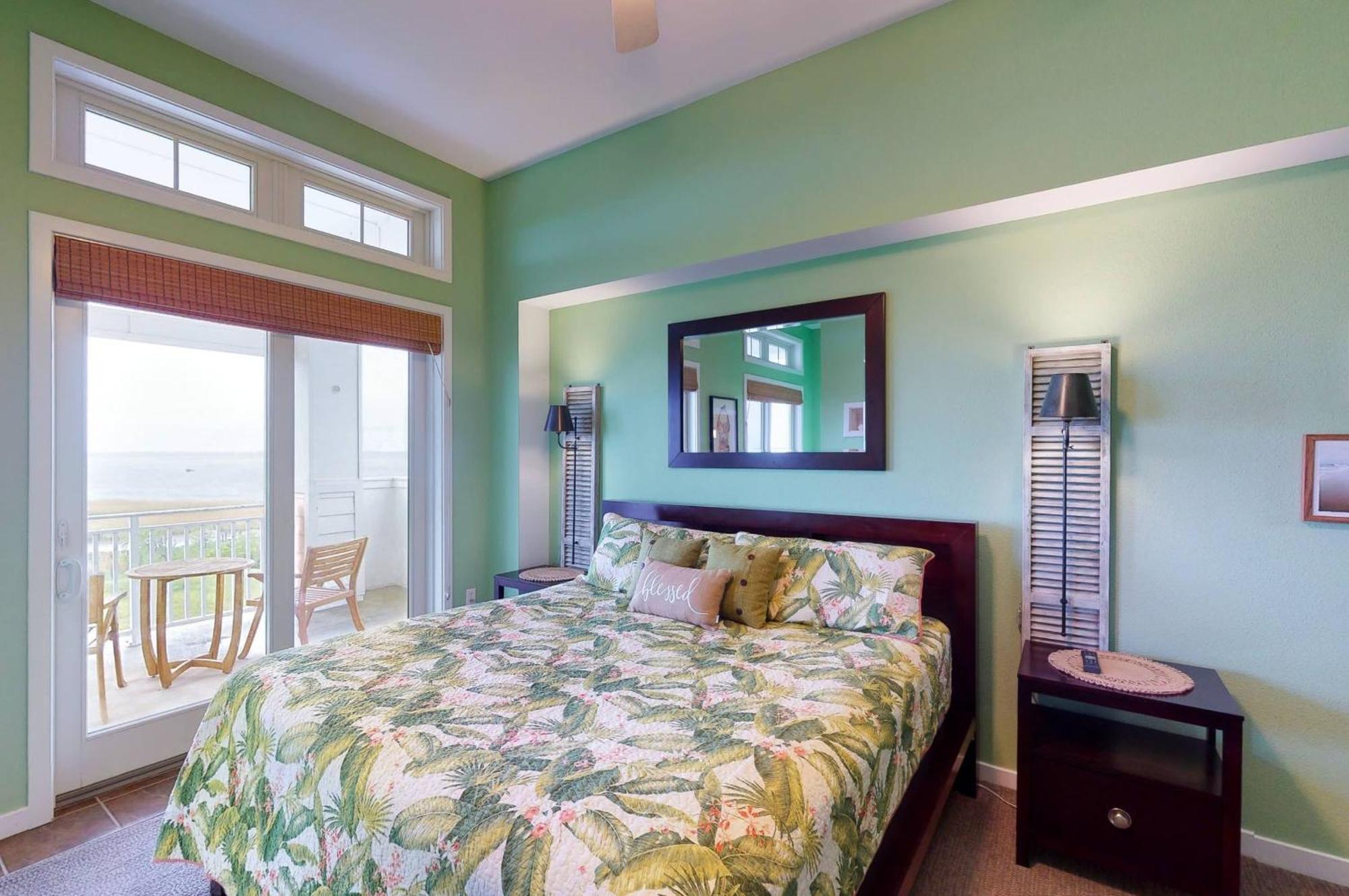 Holiday home Sojourn's Penthouse 4 Bedroom Sanctuary *