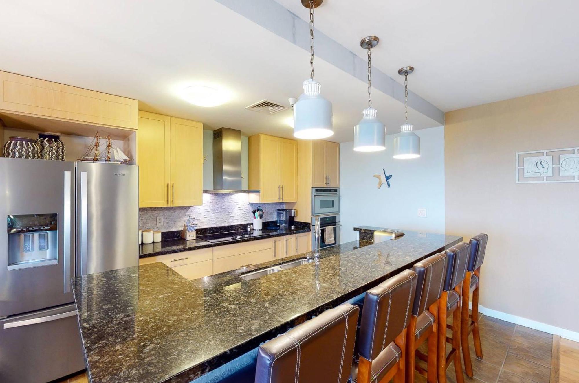 Sojourn's Penthouse 4 Bedroom Sanctuary * Virginia Beach