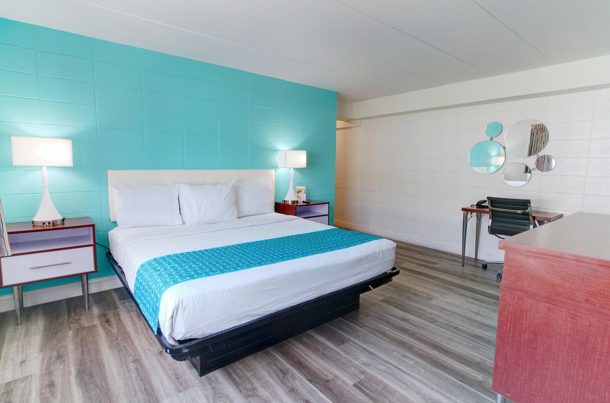 Howard Johnson By Wyndham Virginia At The Hotel Virginia Beach