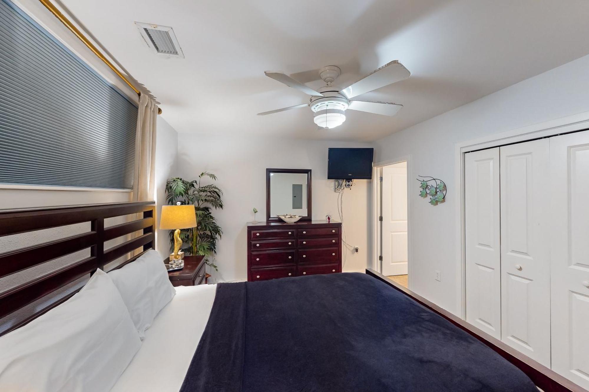 The Sanctuary - Sandy Bottoms B106 Apartment