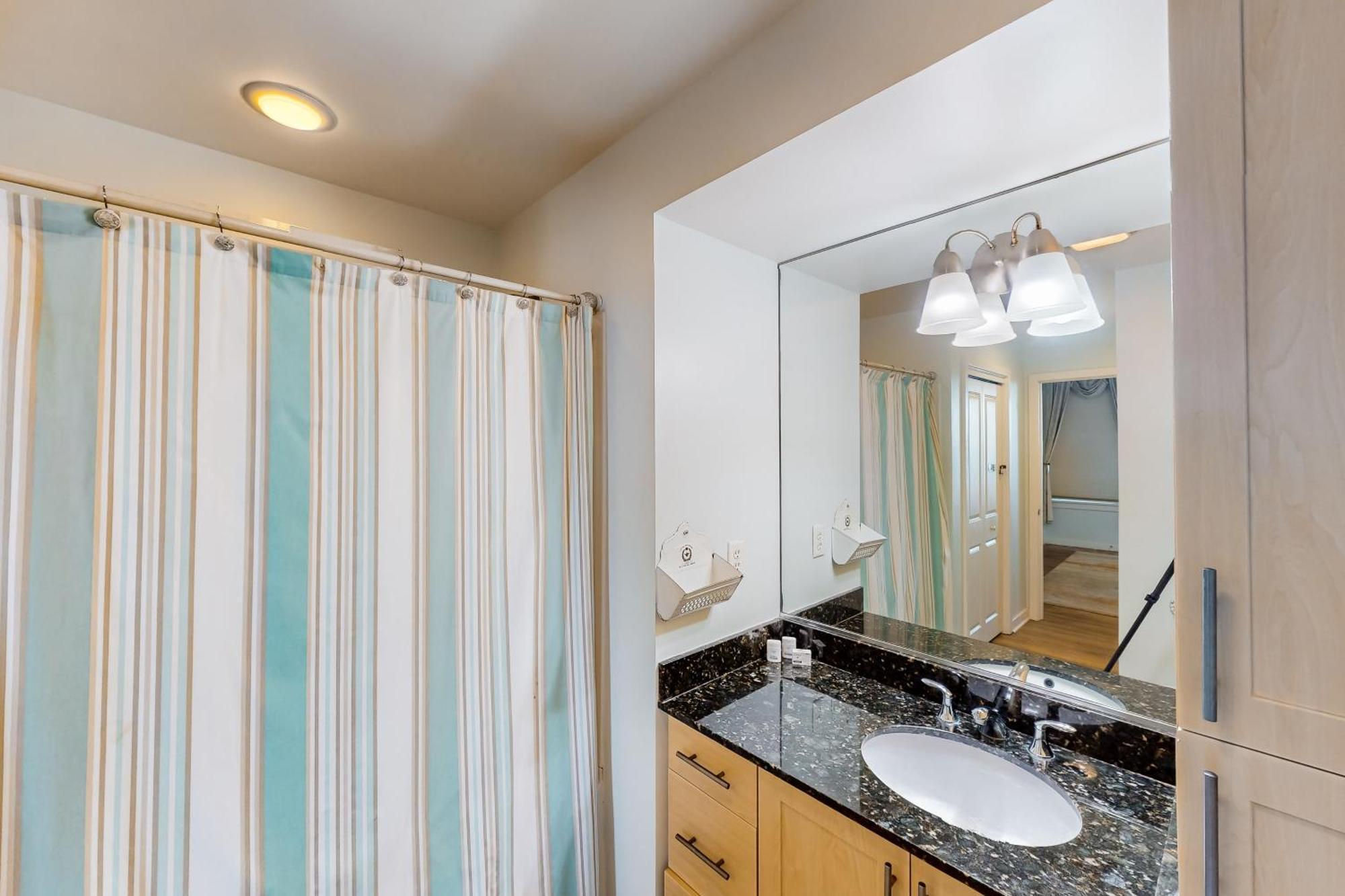 Apartment The Sanctuary - Sandy Bottoms B106 *