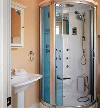 Beach Spa Bed & Breakfast Bed & Breakfast