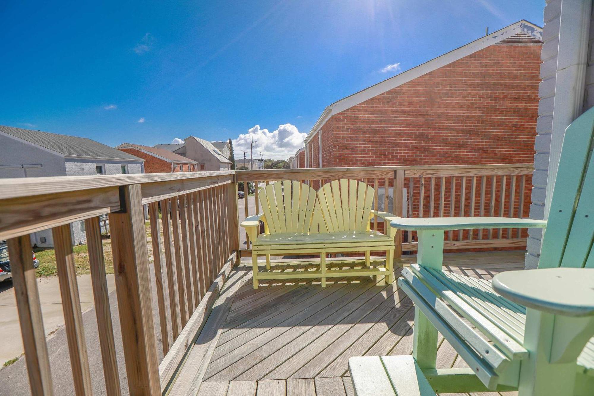Sojourn's Sea Views With Balcony Sleeps 10