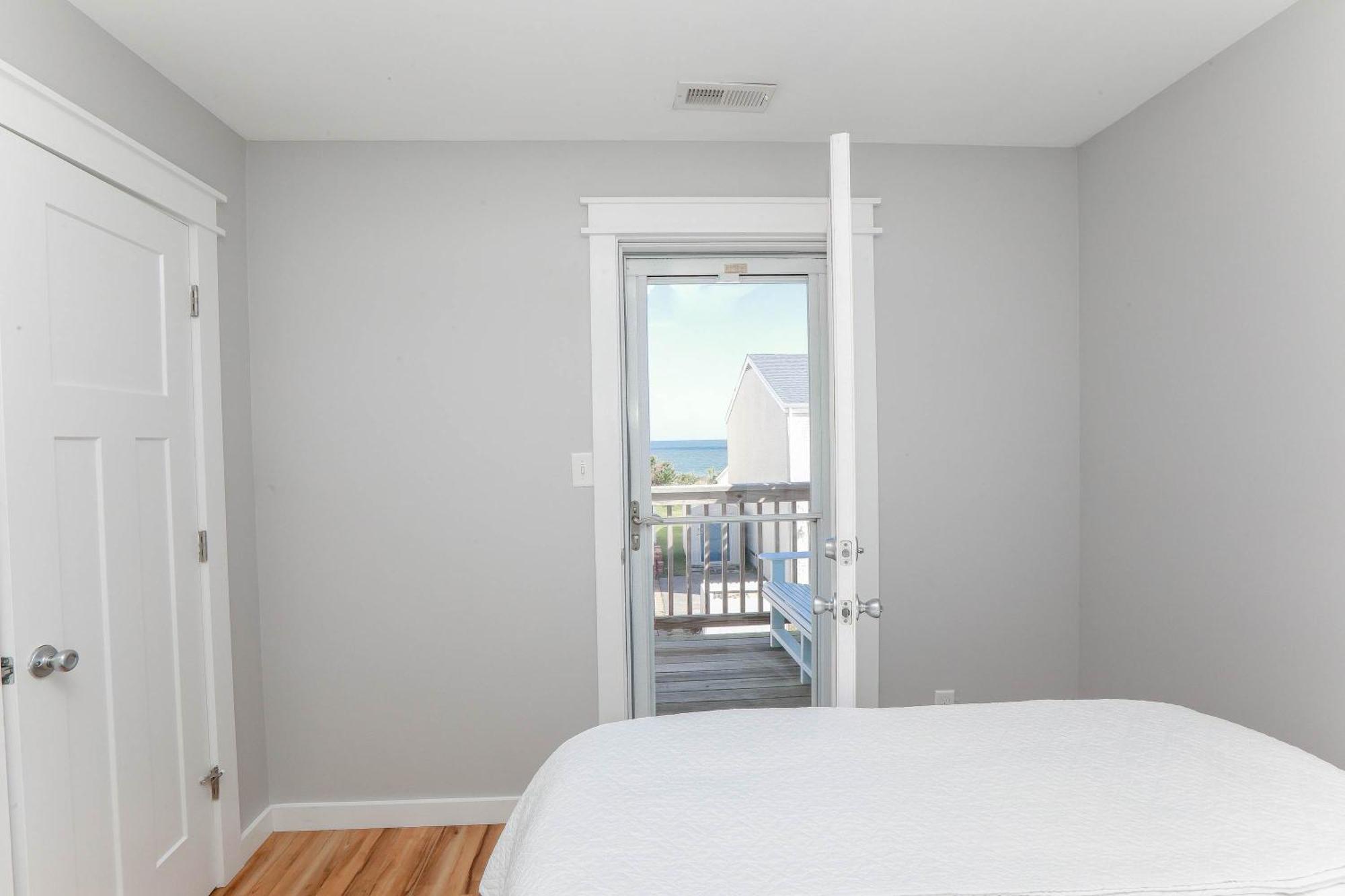 Sojourn's Sea Views With Balcony Sleeps 10